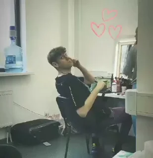 💋