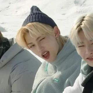 😉