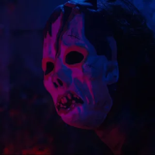 👺