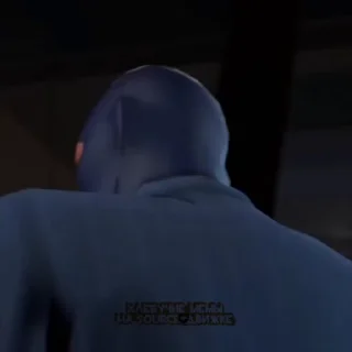 😨