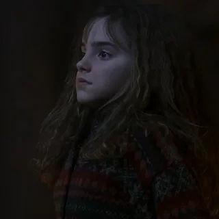 😨