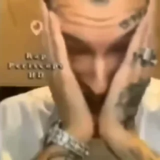 🤯