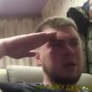 🗿