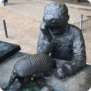 😔