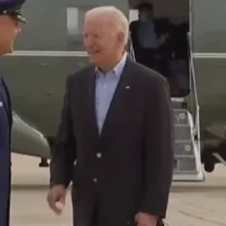 🥴