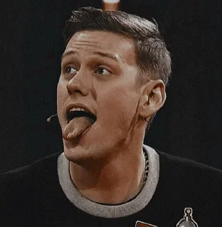 😛