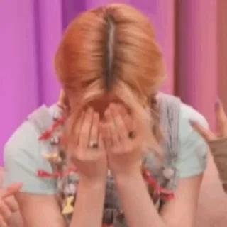 😔