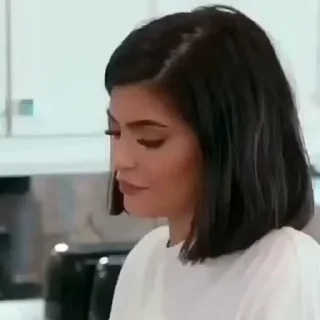 😐
