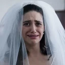 😭