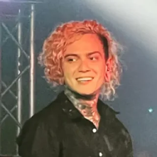 😀