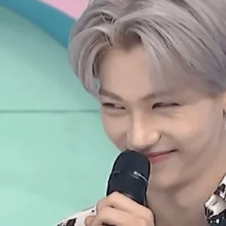 😏