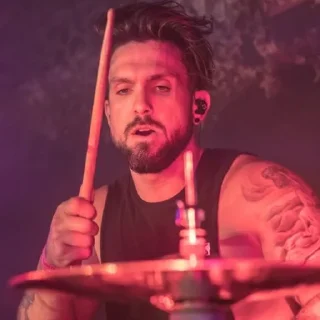 🎸
