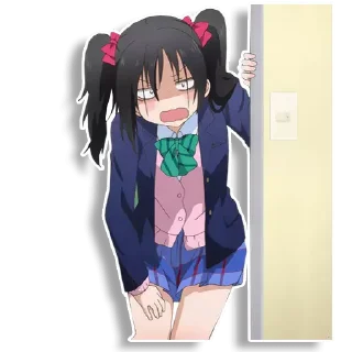 😨