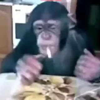 😈