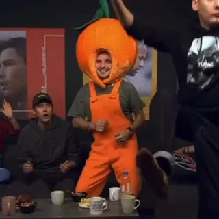 🕺