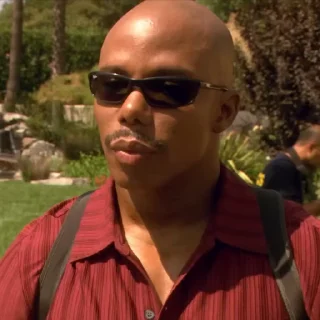 😎