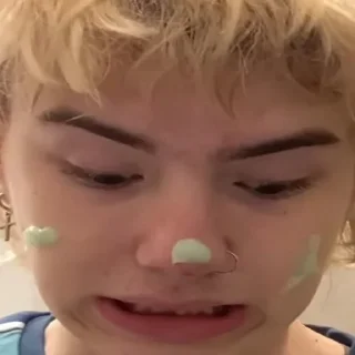 😬