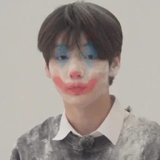 😶
