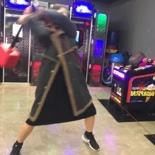 🔨