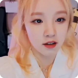 ⚡