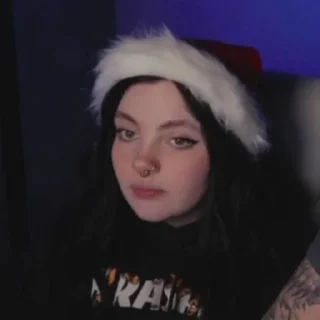 🥳
