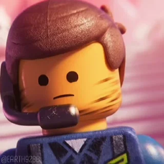 ☹