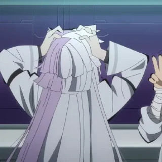 😥