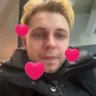🥰