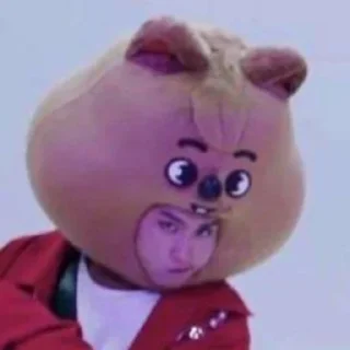 🤨