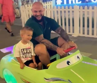 🚘