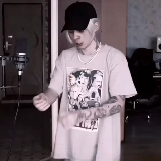 🎥