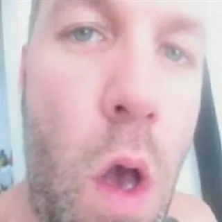 💦