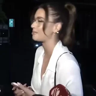 😊
