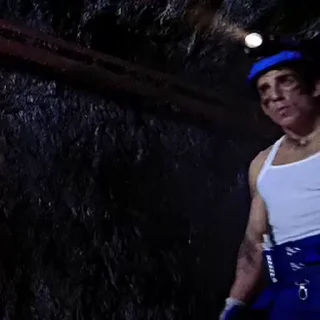 😐