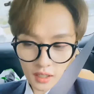 🤩