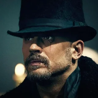 🎩