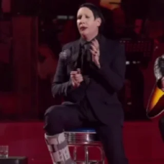 👏