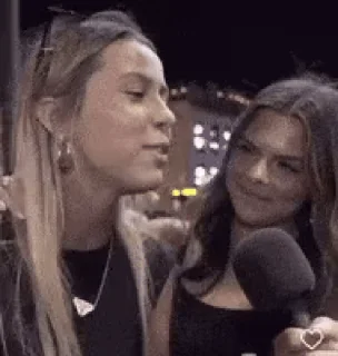 💦