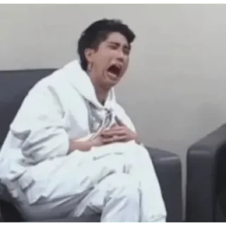 😰
