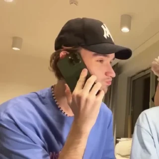 🤑