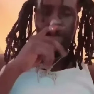 🍁