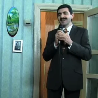 🎤