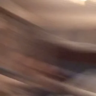 😗