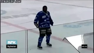 🏒