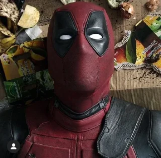 😐