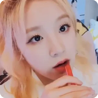 ⚡