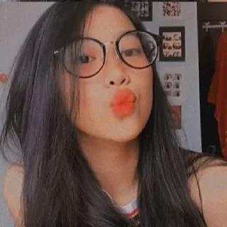 😗