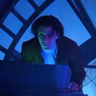 ⚡