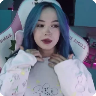 👀
