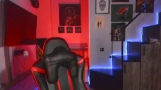 ❔